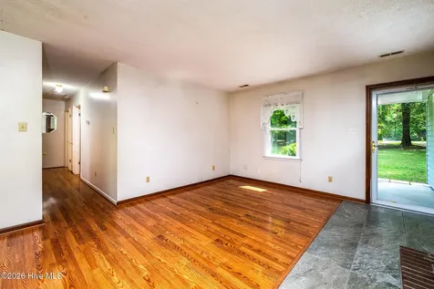5101 Sand Ridge Road New Bern NC 28560