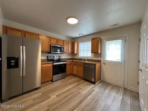 606 Springwood Drive Jacksonville NC 28546