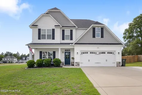 1801 Deerberry Court Aberdeen NC 28315