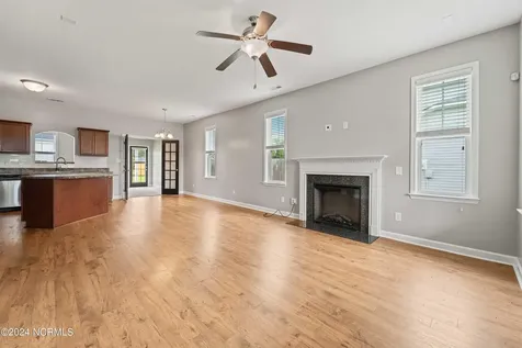 607 Drummond Grove Lane Jacksonville NC 28546