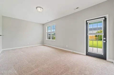 607 Drummond Grove Lane Jacksonville NC 28546