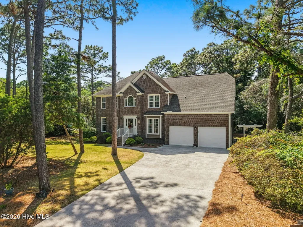 504 Periwinkle Way Caswell Beach NC 28465