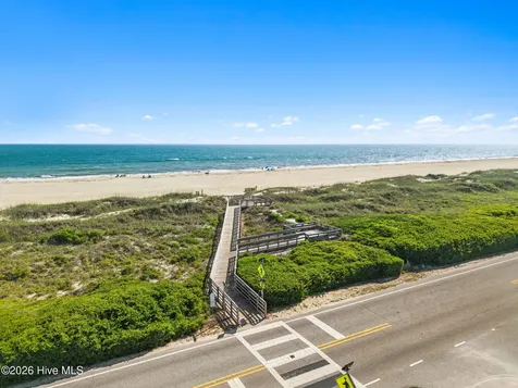 504 Periwinkle Way Caswell Beach NC 28465