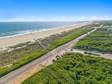 504 Periwinkle Way Caswell Beach NC 28465