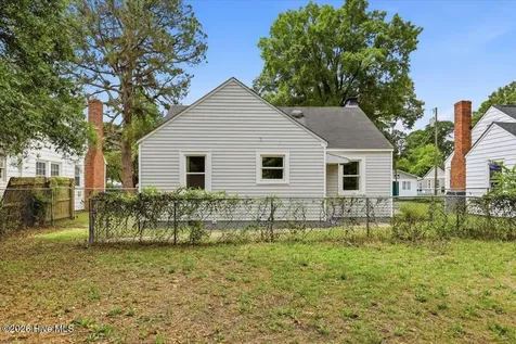 1313 Maple Street Goldsboro NC 27530