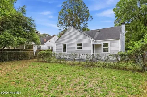1313 Maple Street Goldsboro NC 27530