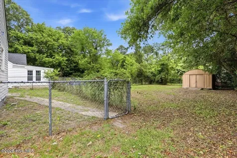 1313 Maple Street Goldsboro NC 27530