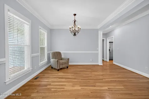 7037 Cayman Court Wilmington NC 28405
