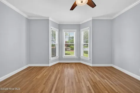 7037 Cayman Court Wilmington NC 28405