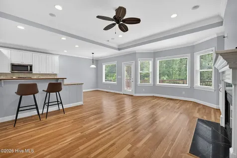 7037 Cayman Court Wilmington NC 28405