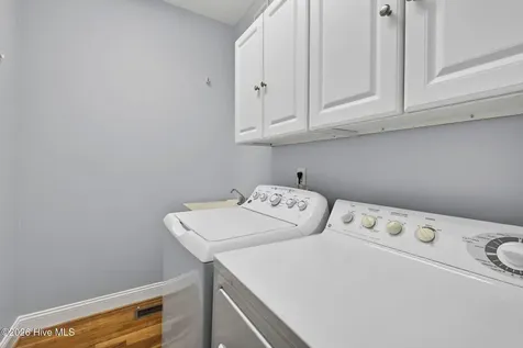 7037 Cayman Court Wilmington NC 28405