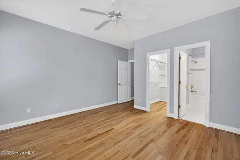 7037 Cayman Court Wilmington NC 28405