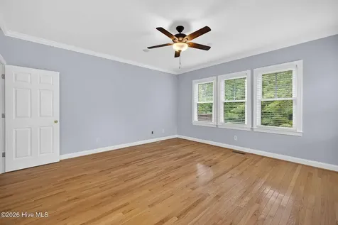7037 Cayman Court Wilmington NC 28405