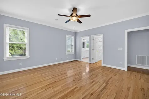 7037 Cayman Court Wilmington NC 28405