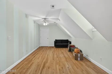7037 Cayman Court Wilmington NC 28405