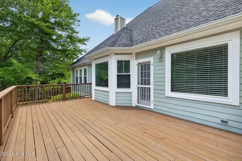 7037 Cayman Court Wilmington NC 28405