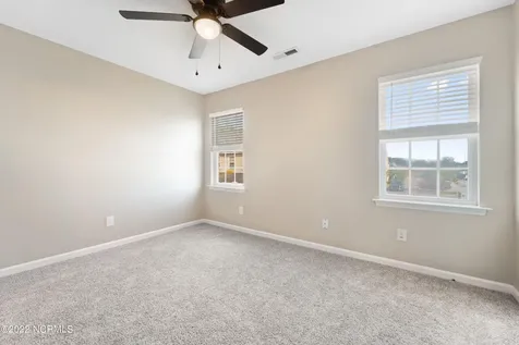 1000 Banister Loop Jacksonville NC 28546