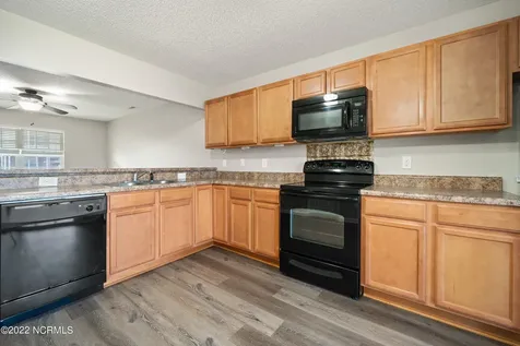 1000 Banister Loop Jacksonville NC 28546