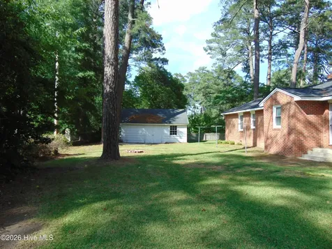 300 Oakdale Road Rocky Mount NC 27804