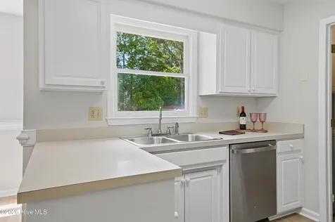 312 Wendover Lane Wilmington NC 28411