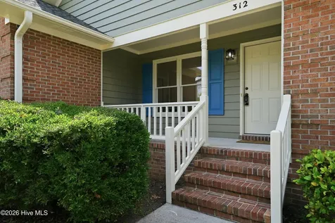 312 Wendover Lane Wilmington NC 28411