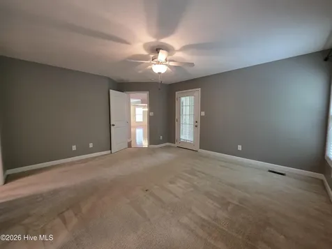 205 Woodberry Place Jacksonville NC 28540