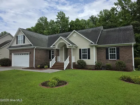 205 Woodberry Place Jacksonville NC 28540