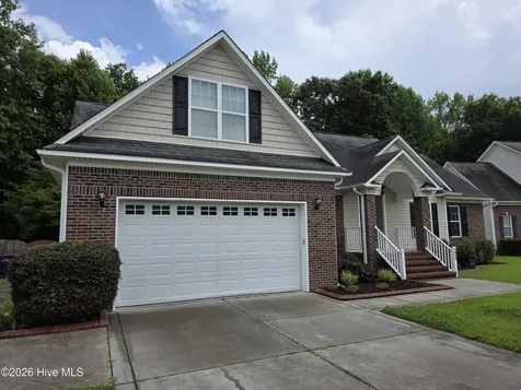 205 Woodberry Place Jacksonville NC 28540
