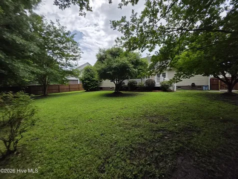 205 Woodberry Place Jacksonville NC 28540