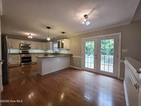205 Woodberry Place Jacksonville NC 28540