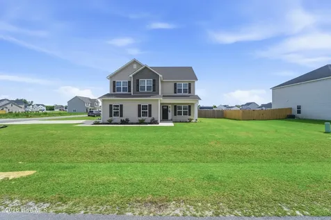 700 Puppy Drum Lane Maysville NC 28555