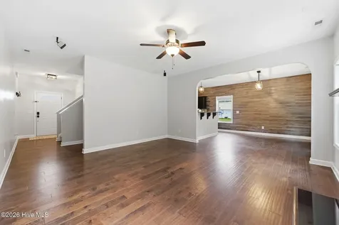 120 Mittams Point Drive Jacksonville NC 28546