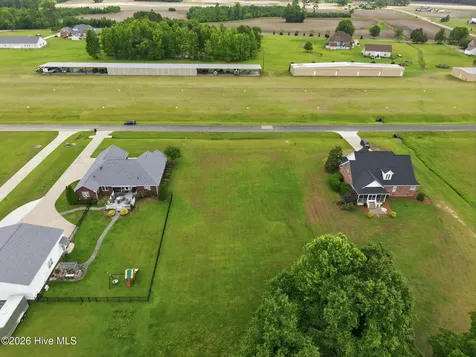 1658 Prop Drive Winterville NC 28590