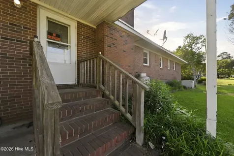 550 Koonce Fork Road Richlands NC 28574