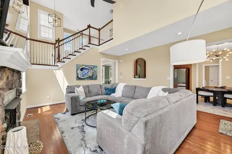 220 Iverleigh Lane Jacksonville NC 28540