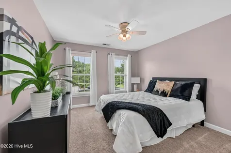 220 Iverleigh Lane Jacksonville NC 28540