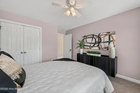 220 Iverleigh Lane Jacksonville NC 28540