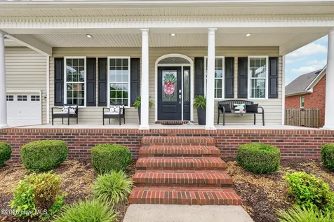 220 Iverleigh Lane Jacksonville NC 28540