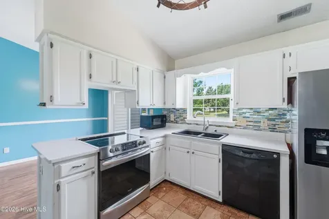 310 Steller Road Jacksonville NC 28540