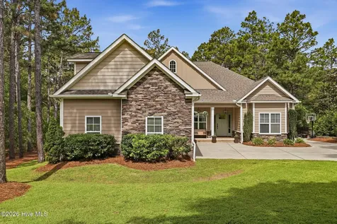 236 Woodbine Way Carthage NC 28327