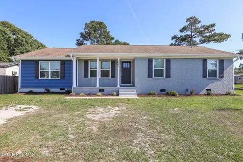 2098 Nc Highway 172 Sneads Ferry NC 28460