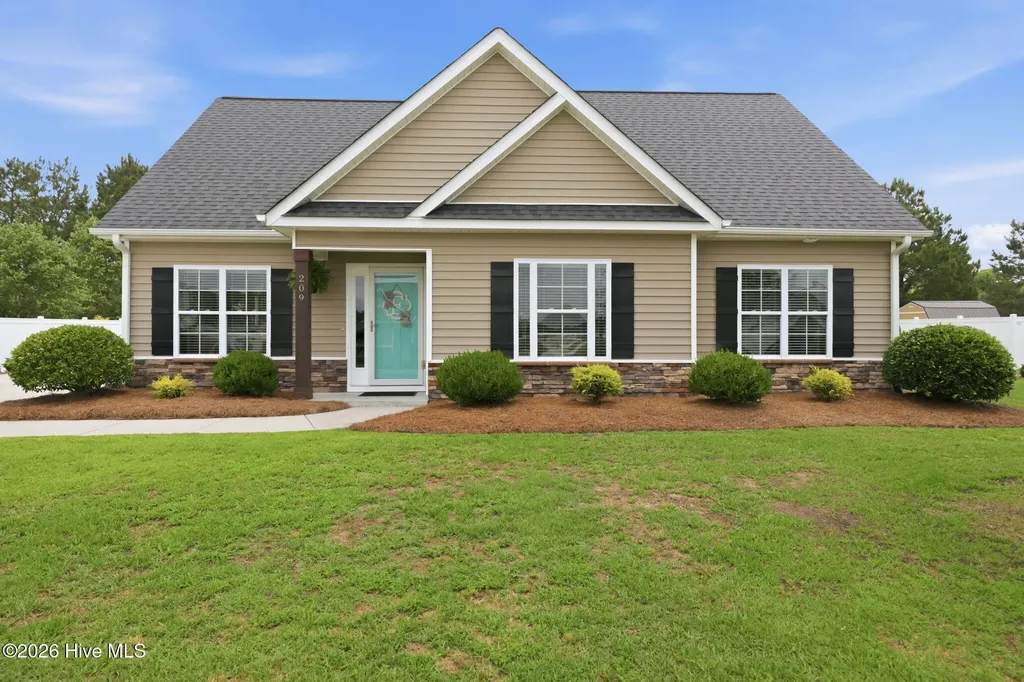 209 Asheberne Drive Washington NC 27889