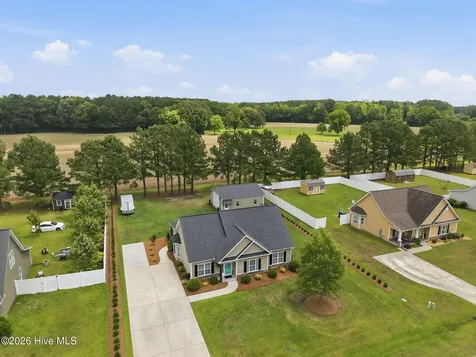 209 Asheberne Drive Washington NC 27889
