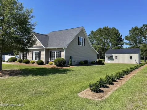 209 Asheberne Drive Washington NC 27889