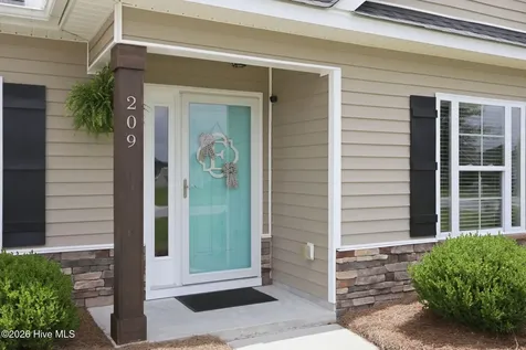 209 Asheberne Drive Washington NC 27889