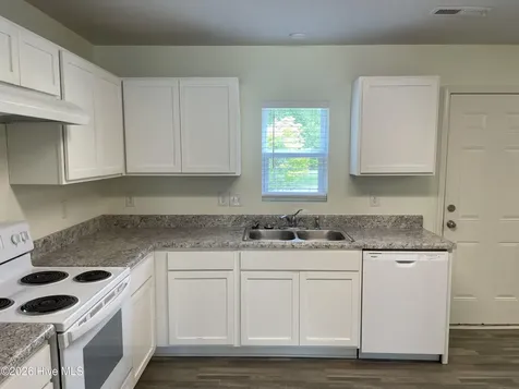 75 Shamrock Drive SW Sunset Beach NC 28468