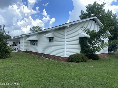 4257 Washington Street Ayden NC 28513