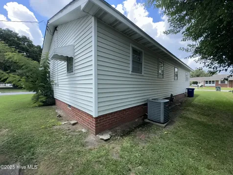 4257 Washington Street Ayden NC 28513