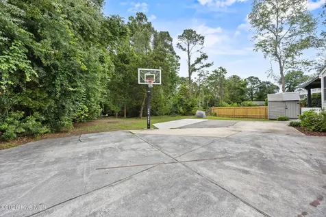 7203 Scallop Lane Wilmington NC 28409