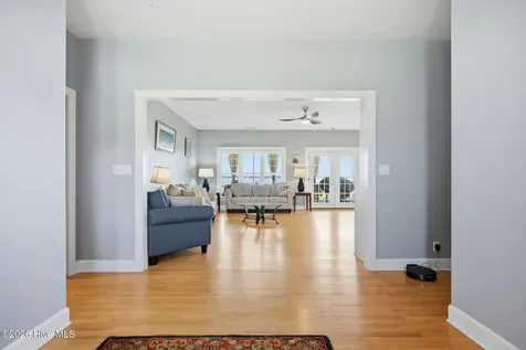 110 E Dowry Creek Belhaven NC 27810